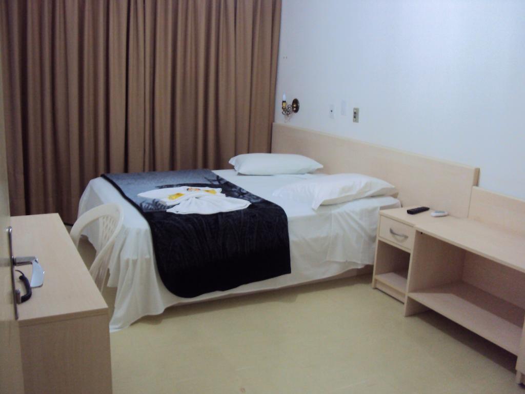 Hotel Kimar Tramandaí Quarto foto