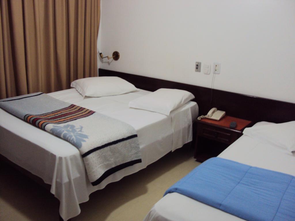 Hotel Kimar Tramandaí Quarto foto